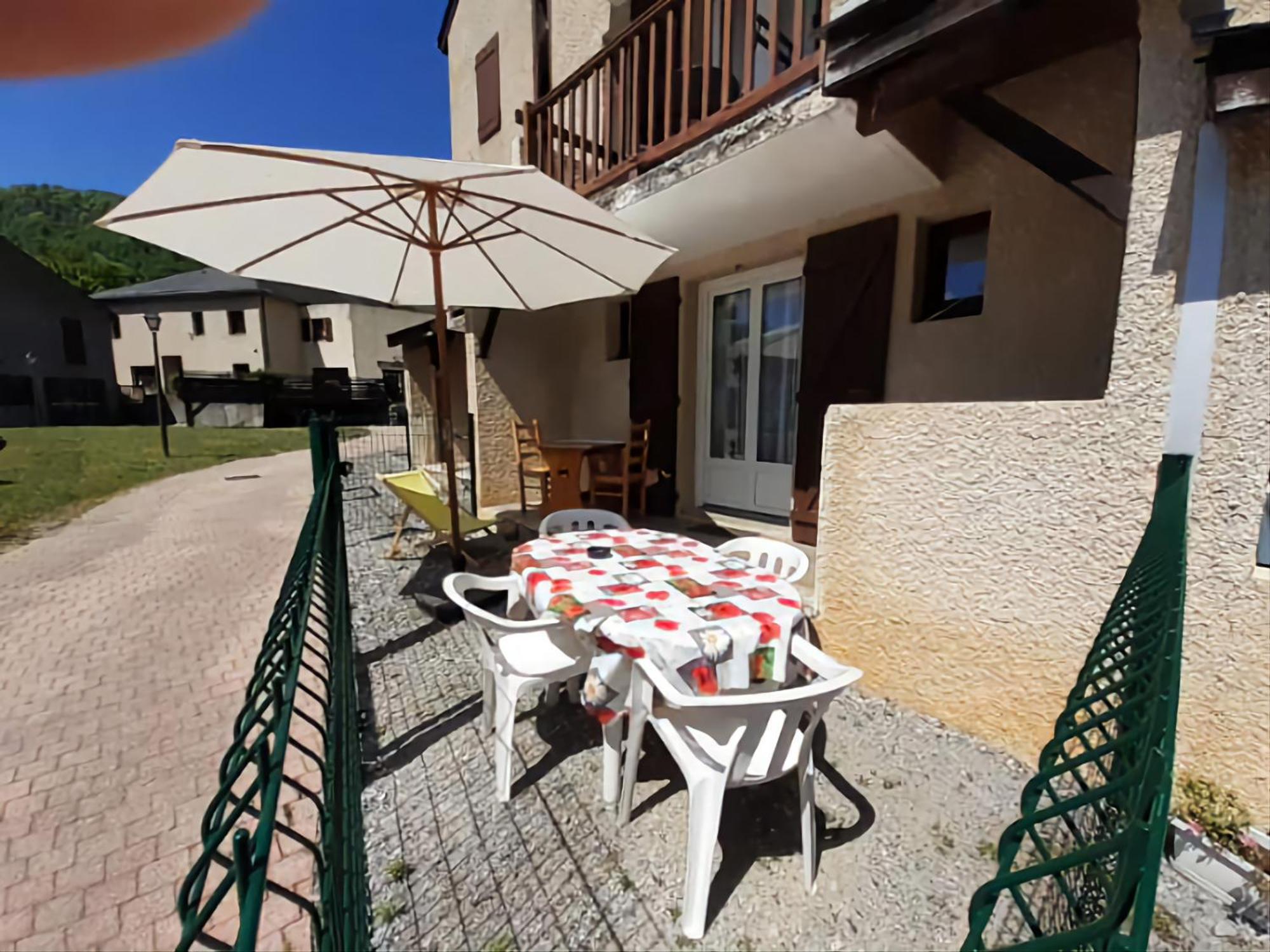 Escapade Montagne En Famille, Appartement Cosy Avec Piscine Couverte Bielle Extérieur photo